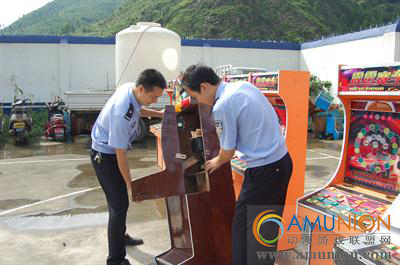 宁都重拳整治游戏赌博  游戏机命丧铲车下