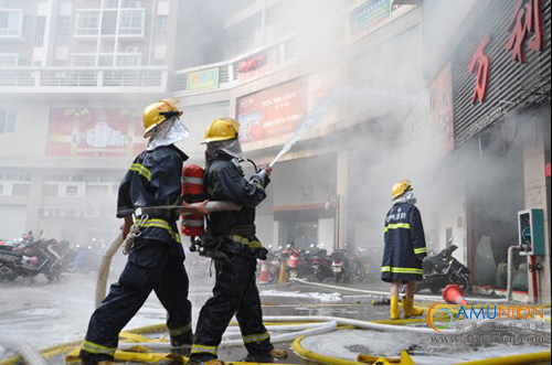 电玩城消防安全引关注 无证经营突发大火