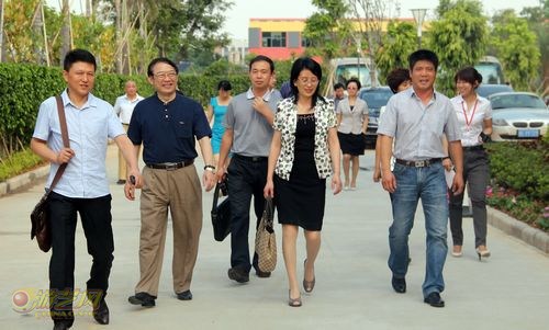 安徽蚌埠副市长考察华创动漫产业园