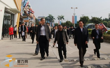 深圳坪山新区记调研番禺动漫游戏产业发展情况