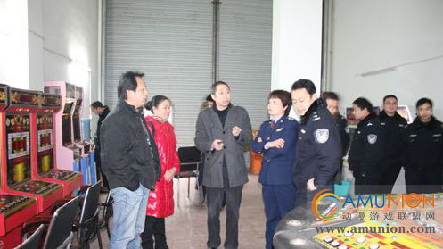 自贡高新区突击检查辖区内12家游艺娱乐场所