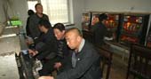 黑游戏机房为何无孔不入