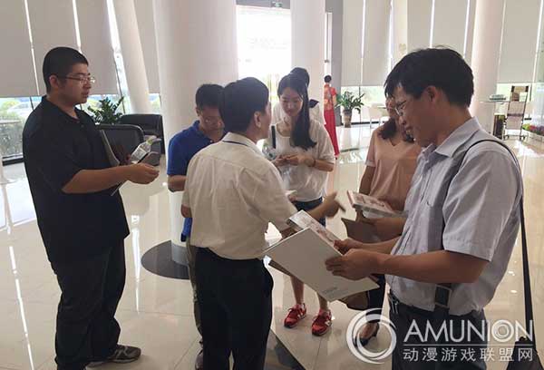 “十三五”规划调研组考察广东游戏游艺文化产业城