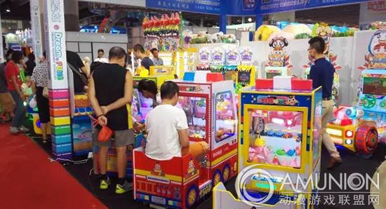 劲峰动漫科技新品——从娃娃抓起娃娃机