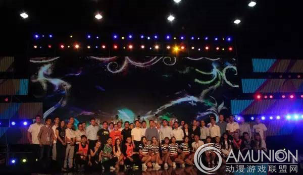 2015欢动中国总决赛工作人员合影