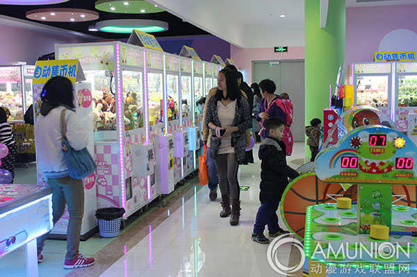 广州星奈吉贸易有限公司自营店