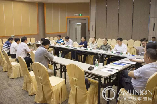 中山市发改局市镇共建现代服务业集聚区专家组考察产业城