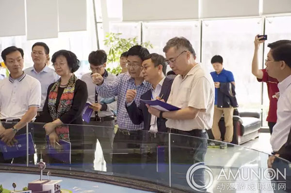 文化部项兆伦副部长考察广东游戏游艺文化产业城
