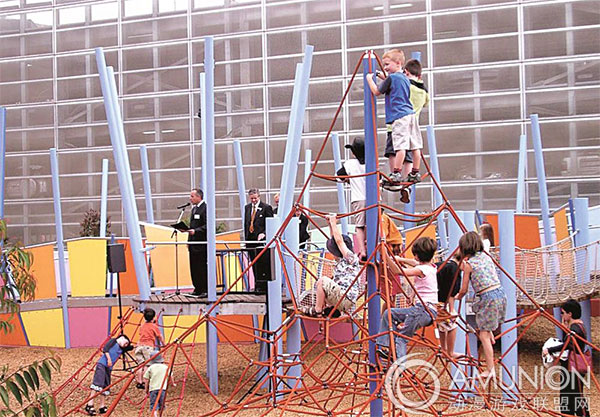 墨尔本Art Play儿童艺术游乐园的攀爬游乐项目