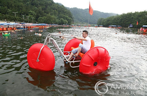 水上三轮车