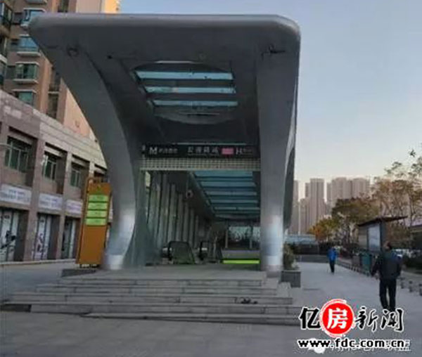 春和天地地铁商街