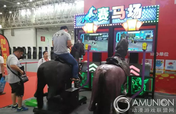 2016鸿威武汉游乐展首日精彩瞬间