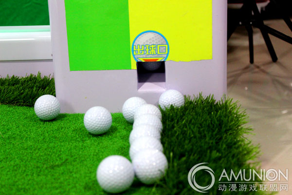 mini高尔夫游戏机出球口.jpg