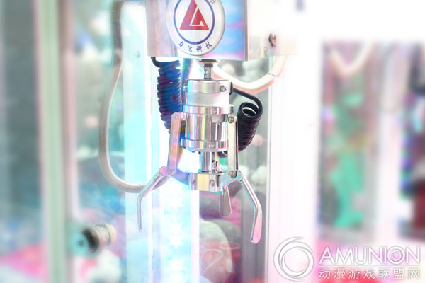 乐淘礼品游戏机爪子